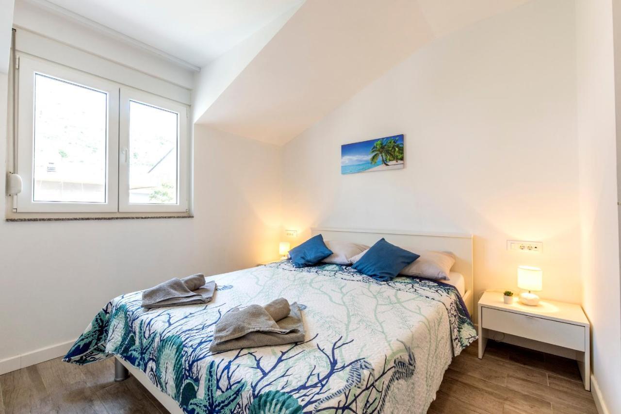 Villa Tomas „The View Of Jesenice“ Jesenice  Luaran gambar