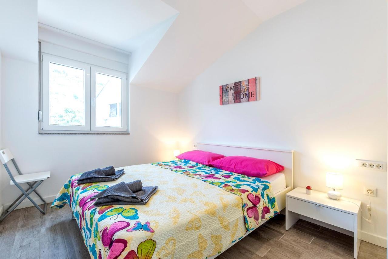 Villa Tomas „The View Of Jesenice“ Jesenice  Luaran gambar